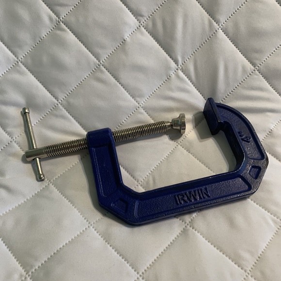 IRWIN 225104 QUICK-GRIP C Clamp, 4-Inch Jaw (Dimensions: 9.2 x 4.8 x 1.2 inch) - Picture 1 of 12